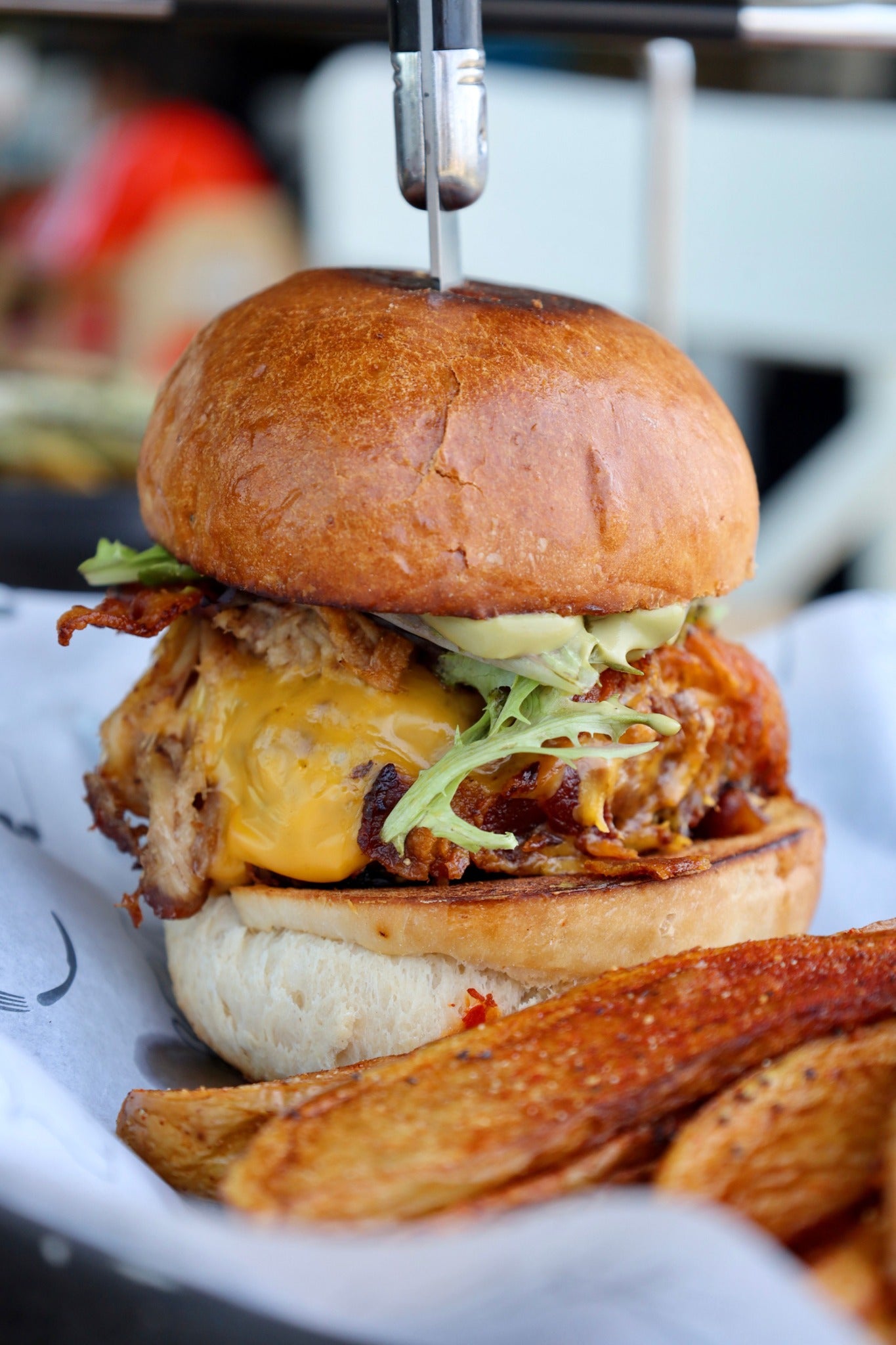 Hamburguesa El Ciclo con papas